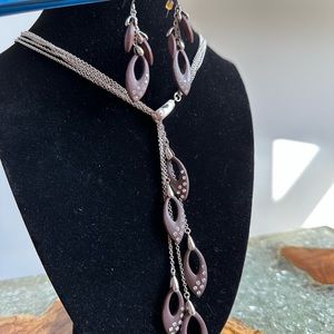 Beautiful necklace with earrings,purchase in Italy and silver/wood.